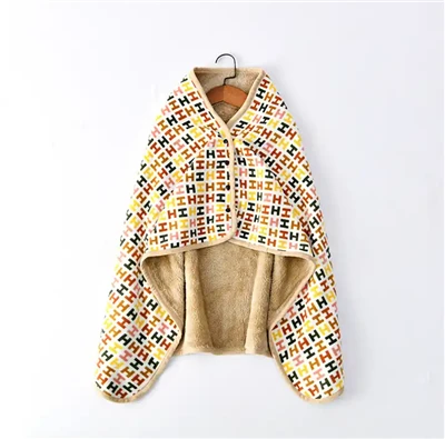Double Layer Shoulder Blanket