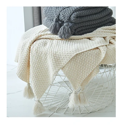 Knitted Throw Blanket With Tassels